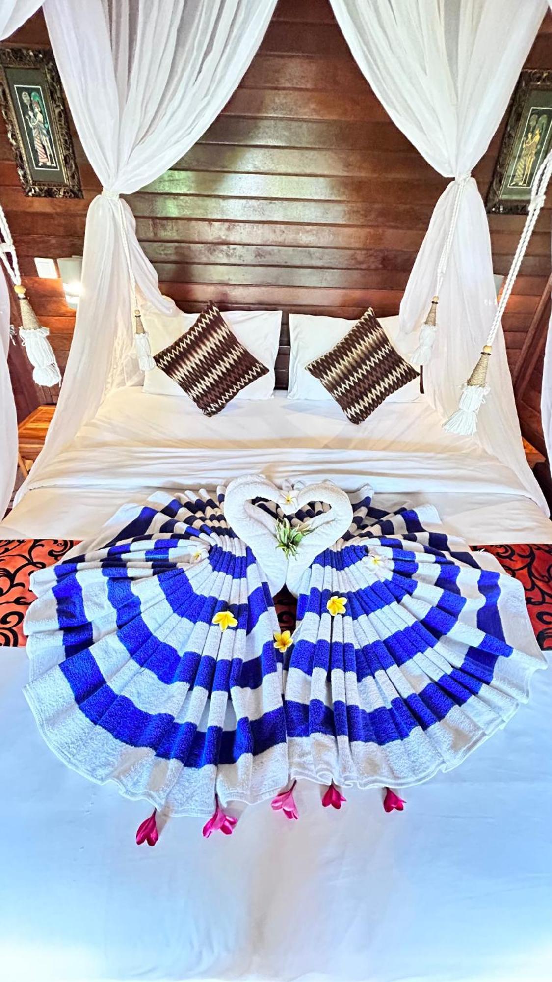 Hotel Lembongan Seaview Extérieur photo