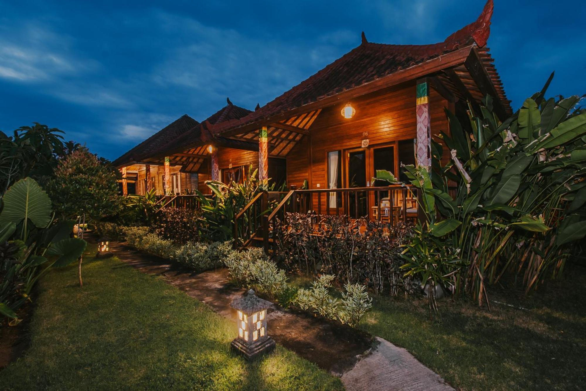 Hotel Lembongan Seaview à Nusa Lembongan Extérieur photo