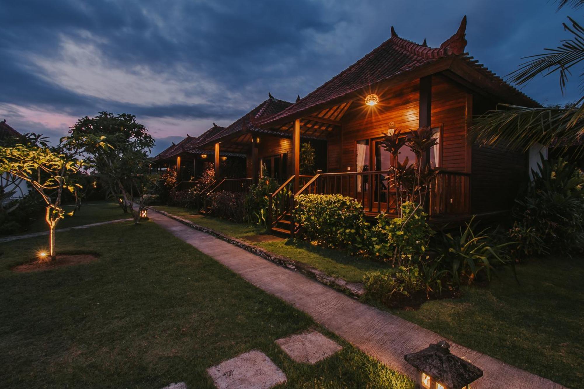 Hotel Lembongan Seaview Extérieur photo