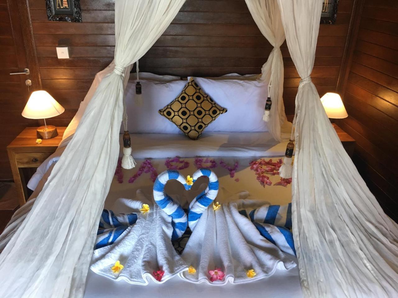 Hotel Lembongan Seaview à Nusa Lembongan Extérieur photo